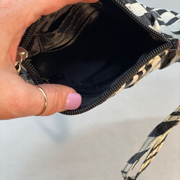 Wristlet   - Picture 3 of 3